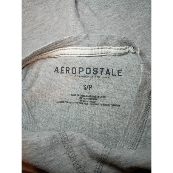 Aeropostale T Shirt Long Sleeve Small Spellout Patch Graphic Gray Y2K Men Women - Picture 2 of 7